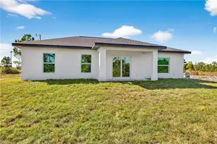 1047 Kirkwood St, Lehigh Acres, FL 33974 - Photo 22