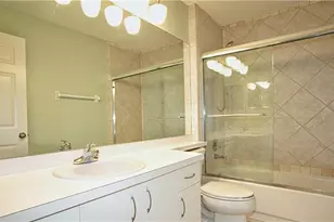 3765 Fieldstone Blvd, Naples, FL 34109 - Photo 28