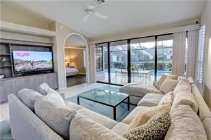 66 Water Oaks Way, Naples, FL 34105 - Photo 8