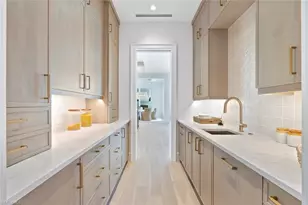 544 13th Ave S, Naples, FL 34102 - Photo 8