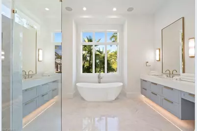 544 13th Ave S, Naples, FL 34102 - Photo 10