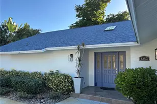 2252 Royal Ln, Naples, FL 34112 - Photo 2