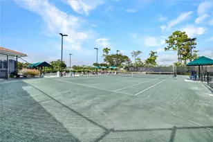 228 Fox Glen Dr, Naples, FL 34104 - Photo 22