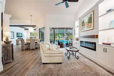 6538 Chestnut Cir, Naples, FL 34109 - Photo 4