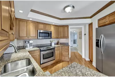 4551 Gulf Shore Blvd N #505, Naples, FL 34103 - Photo 10
