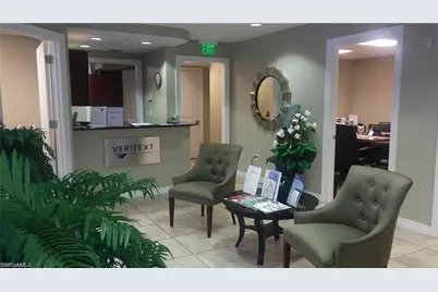 2402 Bay St #106, Fort Myers, FL 33901 - Photo 2