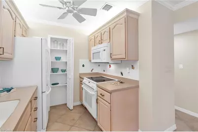 2100 Gulf Shore Blvd N #206, Naples, FL 34102 - Photo 16