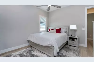 3693 Sapphire Cove Cir, Naples, FL 34114 - Photo 24