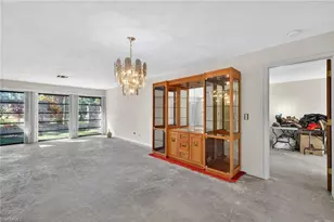 6811 Sandalwood Ln, Naples, FL 34109 - Photo 14