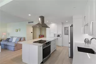 2316 Gulf Shore Blvd N, Naples, FL 34103 - Photo 10