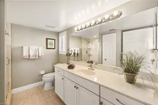 7772 Emerald Cir, Naples, FL 34109 - Photo 18