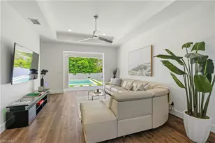 1100 Steeves Ave, Naples, FL 34104 - Photo 32