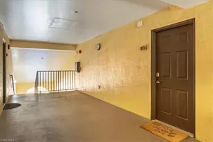 7925 Preserve Cir, Naples, FL 34119 - Photo 2