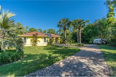 4541 7th Ave NW, Naples, FL 34119 - Photo 6