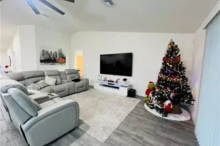 2512 20th St SW, Lehigh Acres, FL 33976 - Photo 24