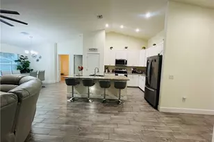 2512 20th St SW, Lehigh Acres, FL 33976 - Photo 12