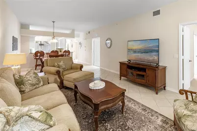 2370 Hidden Lake Ct #8301, Naples, FL 34112 - Photo 10