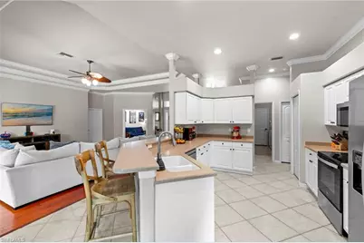 11452 Pembrook Run, Estero, FL 33928 - Photo 8