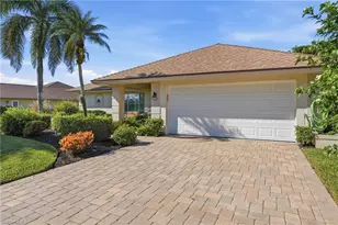 18007 Royal Hammock Blvd, Naples, FL 34114 - Photo 2