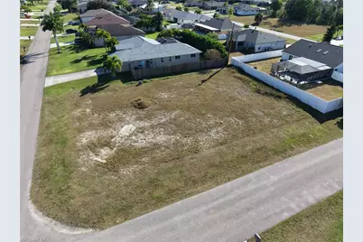 1128 SW 22nd Ter, Cape Coral, FL 33991 - Photo 12