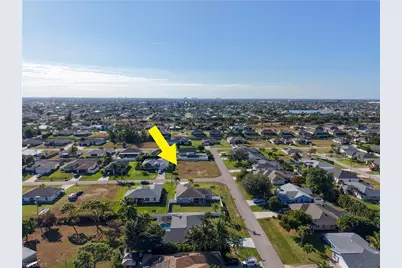 1128 SW 22nd Ter, Cape Coral, FL 33991 - Photo 6