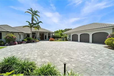 6582 Trail Blvd, Naples, FL 34108 - Photo 2
