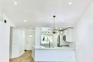 388 Belina Dr, Naples, FL 34104 - Photo 2