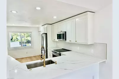 388 Belina Dr #6, Naples, FL 34104 - Photo 4