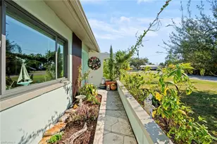 95 Cardinal Dr, North Fort Myers, FL 33917 - Photo 4