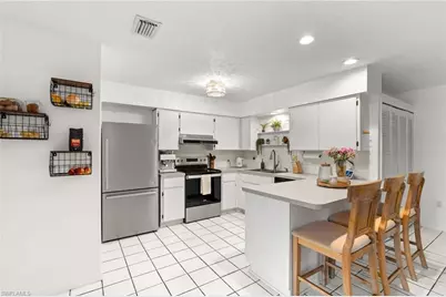 1030 13th St SW, Naples, FL 34117 - Photo 14