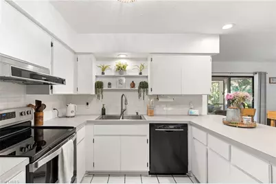 1030 13th St SW, Naples, FL 34117 - Photo 16
