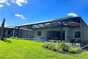 9260 Cormorant Dr, Naples, FL 34120 - Photo 14