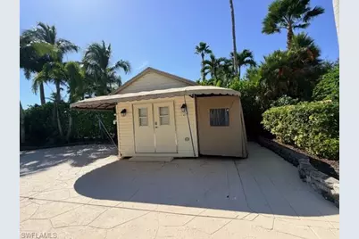 4677 Southern Breeze Dr, Naples, FL 34114 - Photo 4