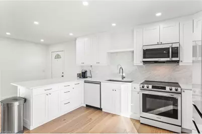 27682 Imperial River Rd #CH2, Bonita Springs, FL 34134 - Photo 8