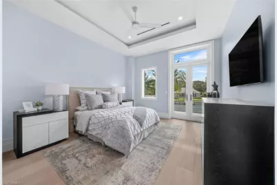 1365 Spyglass Ln, Naples, FL 34102 - Photo 32