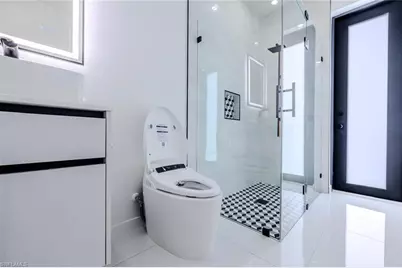 1820 SW 2nd St, Cape Coral, FL 33991 - Photo 28