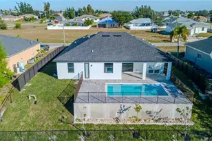 1820 SW 2nd St, Cape Coral, FL 33991 - Photo 40