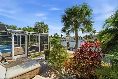 2206 Beach Pkwy W, Cape Coral, FL 33914 - Photo 30