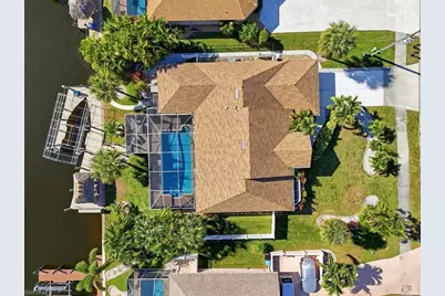 2206 Beach Pkwy W, Cape Coral, FL 33914 - Photo 36