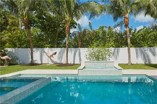 742 11th Ave S, Naples, FL 34102 - Photo 24