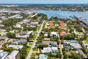 742 11th Ave S, Naples, FL 34102 - Photo 28