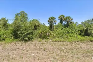 523 Spray Dr, Labelle, FL 33935 - Photo 1