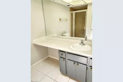 5541 Westwind Ln #202, Fort Myers, FL 33919 - Photo 6