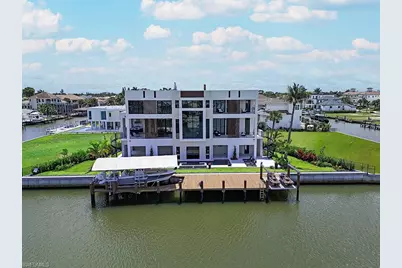 348 Seagull Ave, Naples, FL 34108 - Photo 14