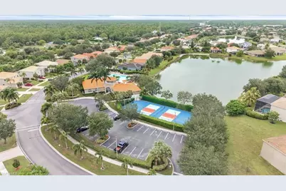 2673 Fishtail Palm Ct, Naples, FL 34120 - Photo 32