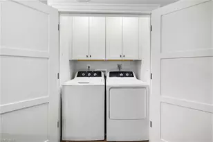 3135 Riviera Dr, Naples, FL 34103 - Photo 40