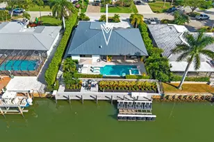 1650 Mullet Ct, Naples, FL 34102 - Photo 2