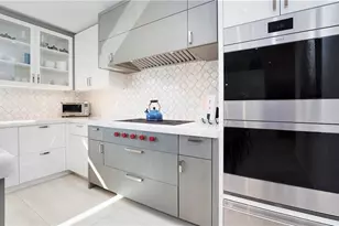 1650 Mullet Ct, Naples, FL 34102 - Photo 6