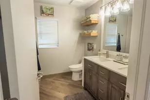 8382 Butternut Rd, Fort Myers, FL 33967 - Photo 10