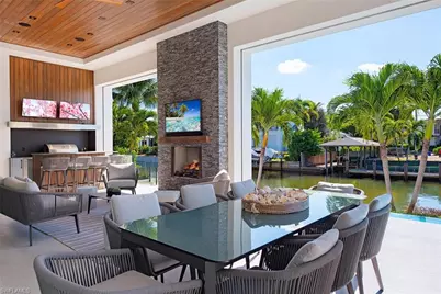 608 16th Ave S, Naples, FL 34102 - Photo 24